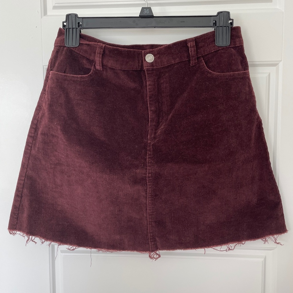 Vestique plum colored corduroy mini skirt